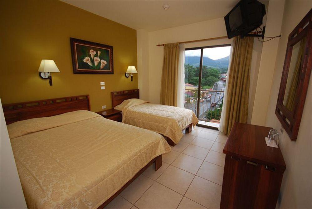 Hotel La Fortuna Kültér fotó