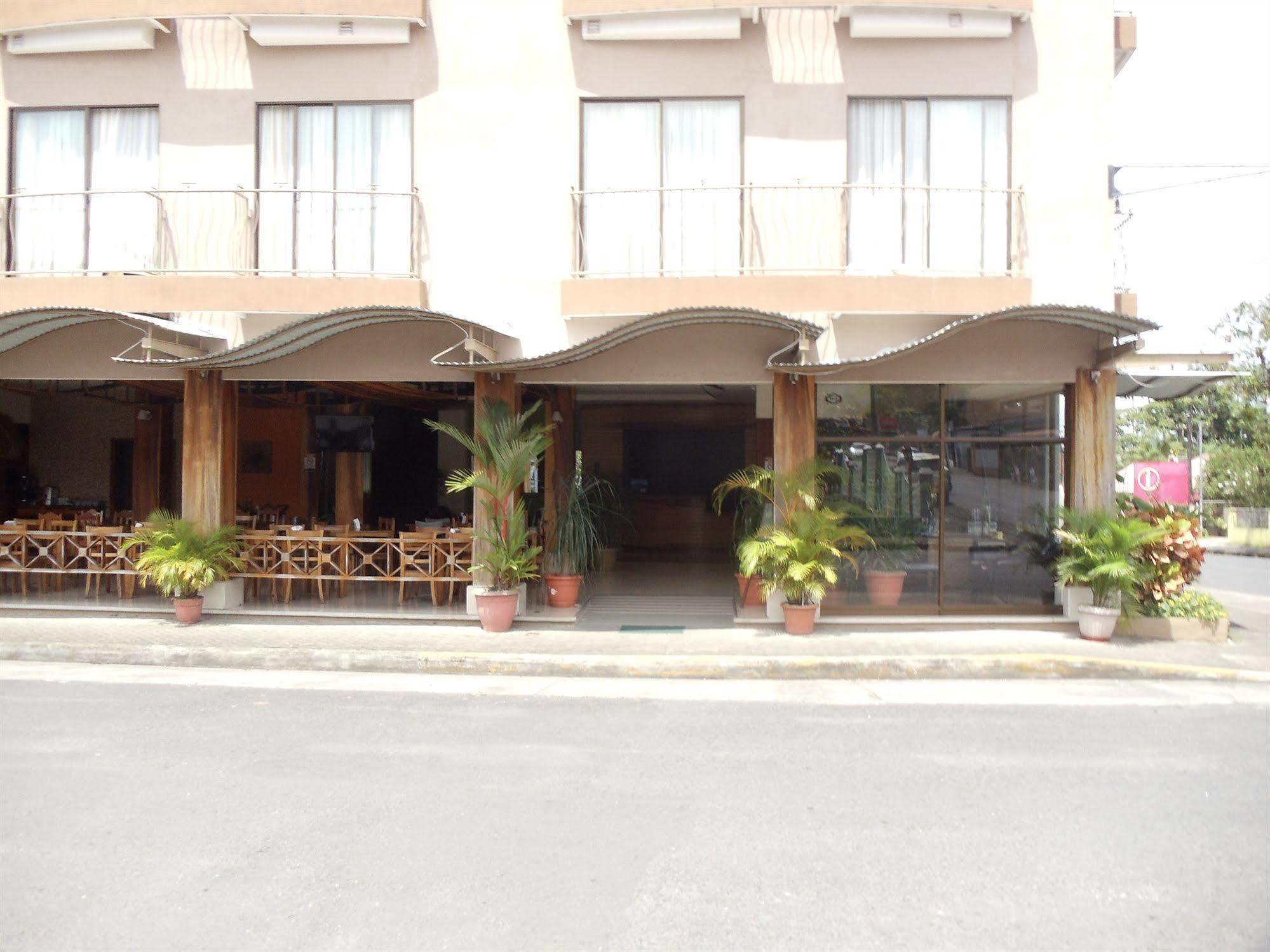 Hotel La Fortuna Kültér fotó
