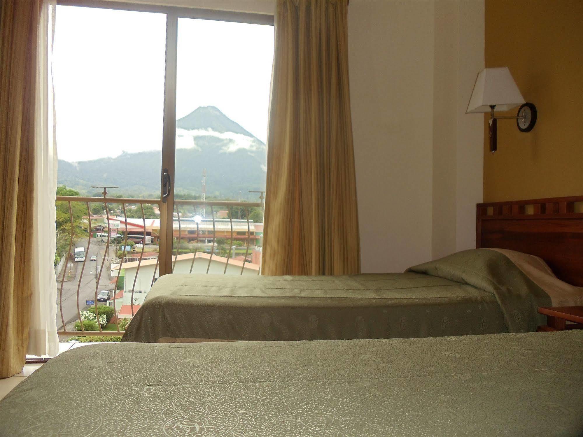 Hotel La Fortuna Kültér fotó