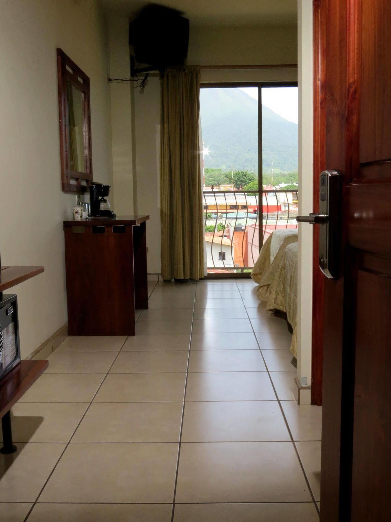 Hotel La Fortuna Kültér fotó