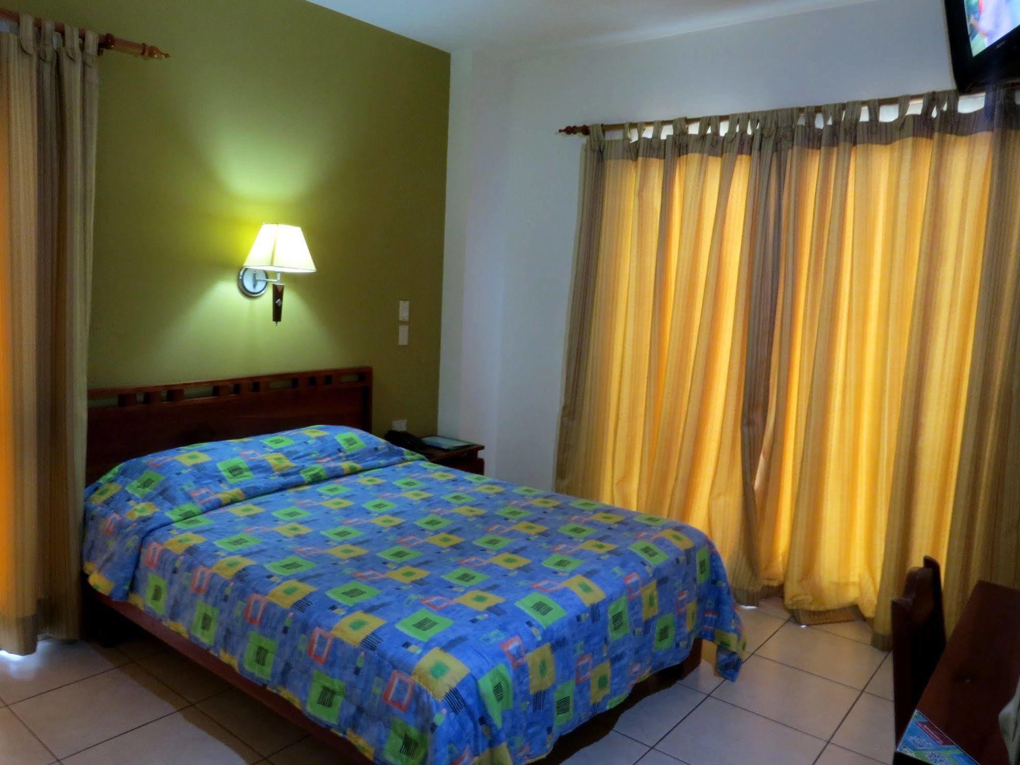 Hotel La Fortuna Kültér fotó